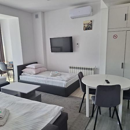 בולסלאביש Comfort Stay, Ev, Parking מראה חיצוני תמונה