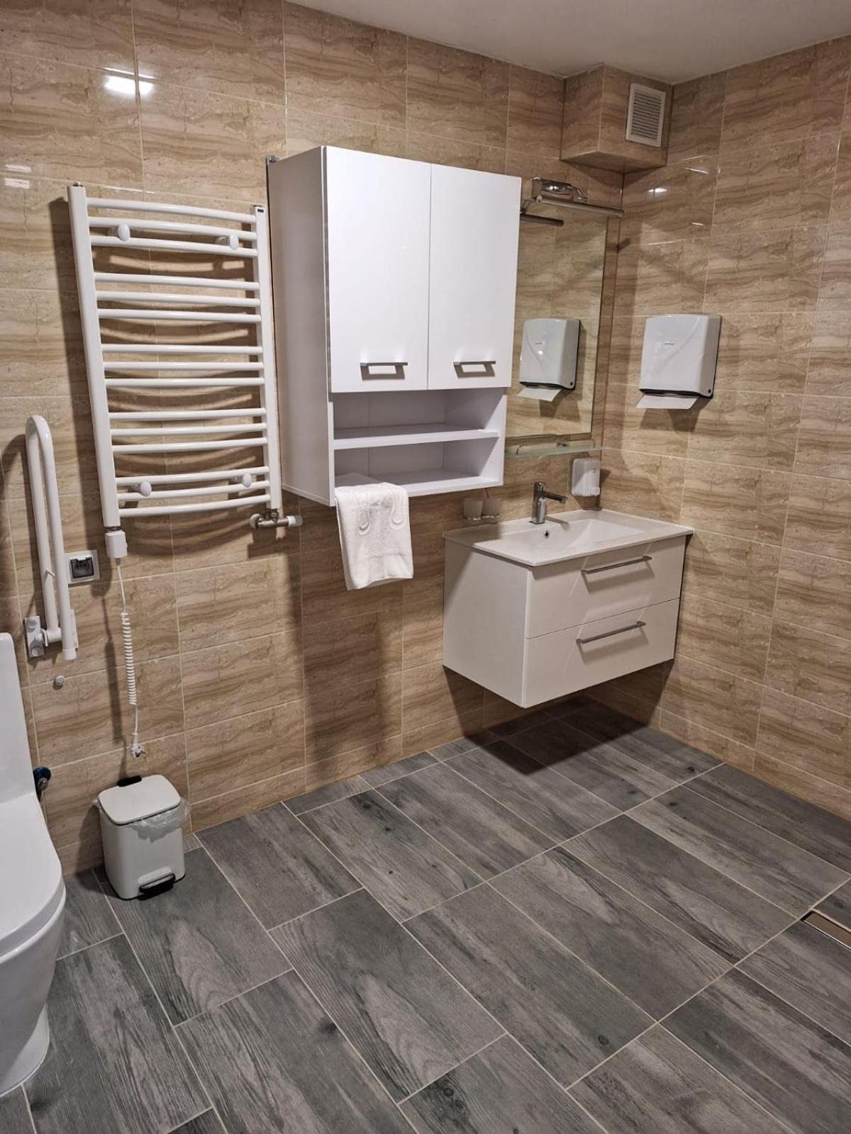 בולסלאביש Comfort Stay, Ev, Parking מראה חיצוני תמונה