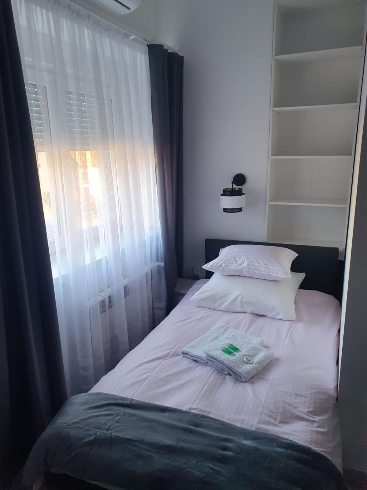 בולסלאביש Comfort Stay, Ev, Parking מראה חיצוני תמונה