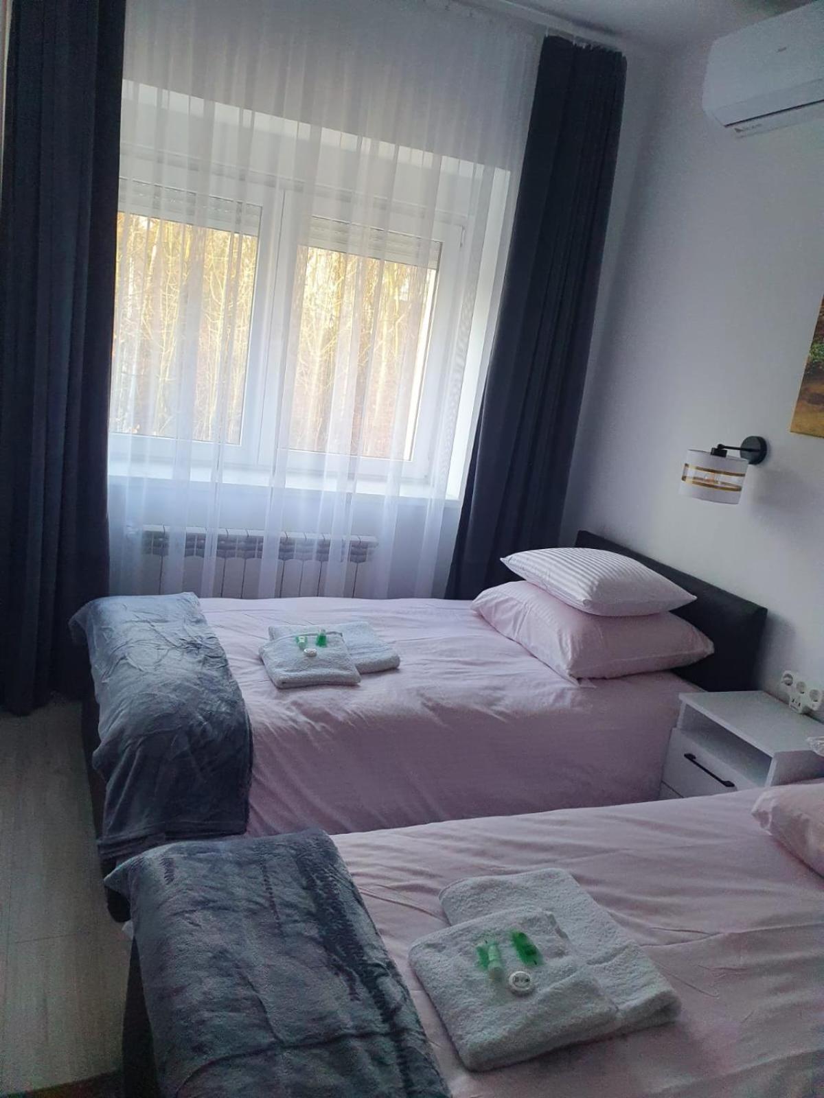 בולסלאביש Comfort Stay, Ev, Parking מראה חיצוני תמונה