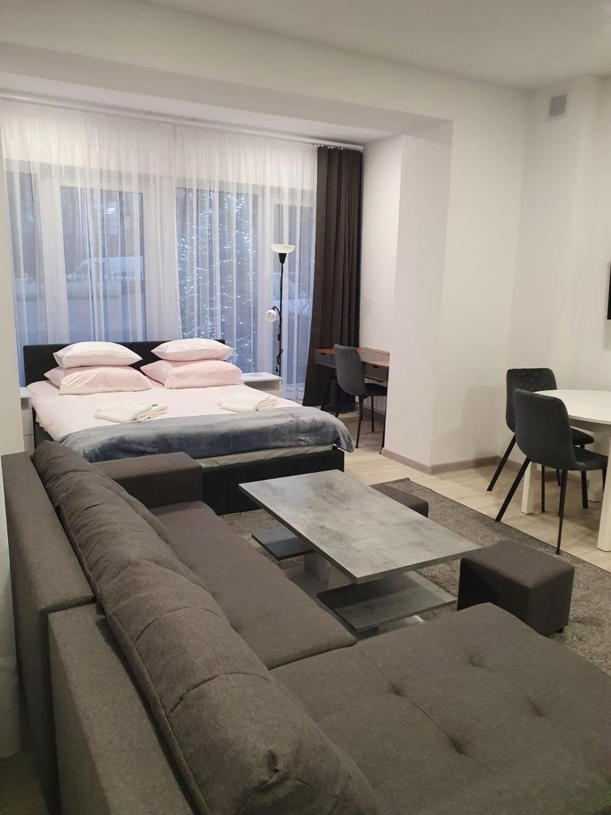 בולסלאביש Comfort Stay, Ev, Parking מראה חיצוני תמונה
