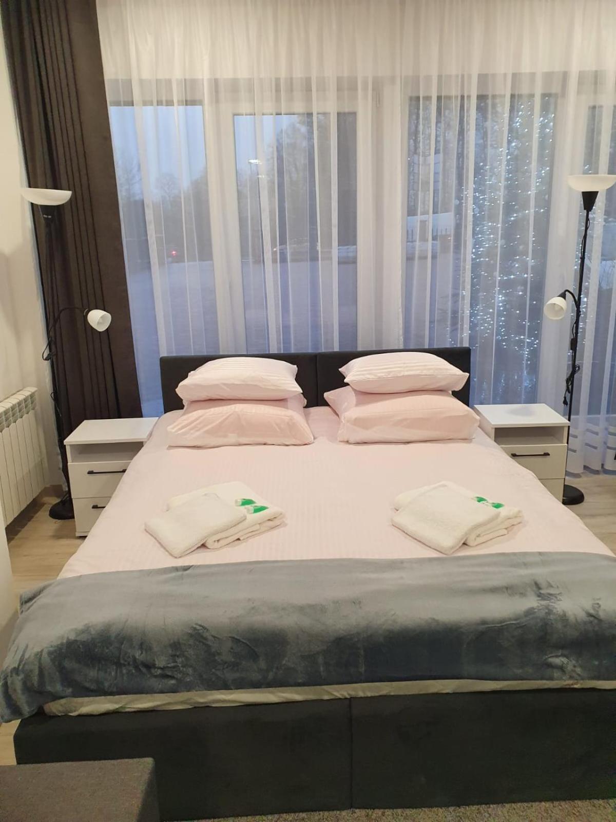 בולסלאביש Comfort Stay, Ev, Parking מראה חיצוני תמונה