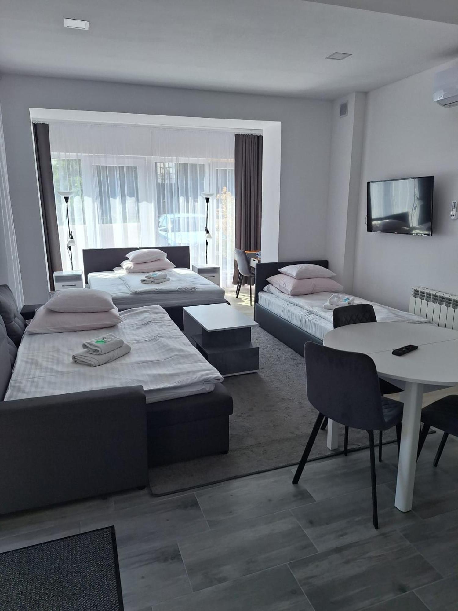 בולסלאביש Comfort Stay, Ev, Parking מראה חיצוני תמונה